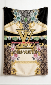 LV Glam Floral Blanket Snake & Floral LV Throw IMG_3343